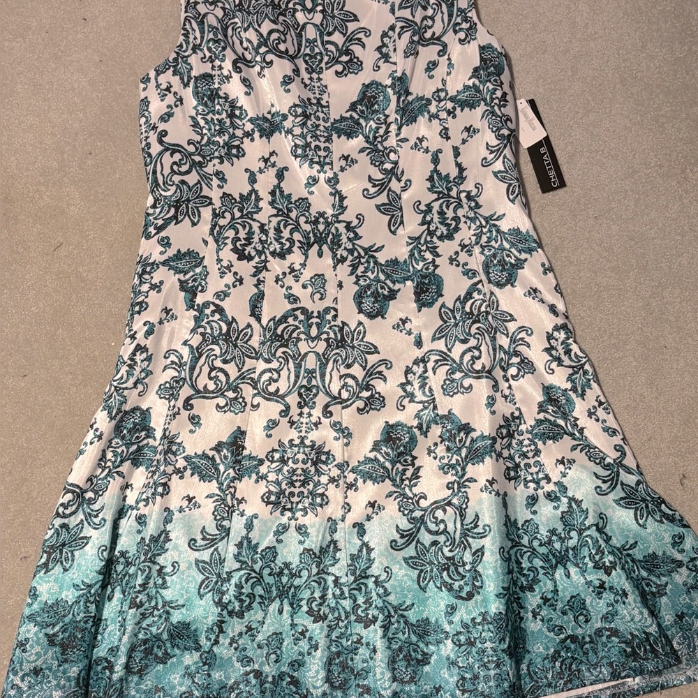 Chic Floral Sleeveless Dress